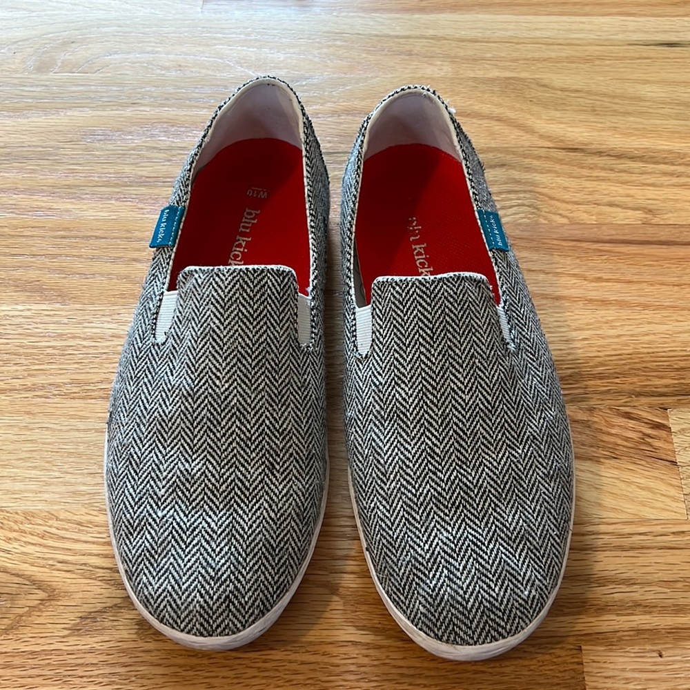 Last Chance! blu kicks black and white houndstooth slip ons size 10